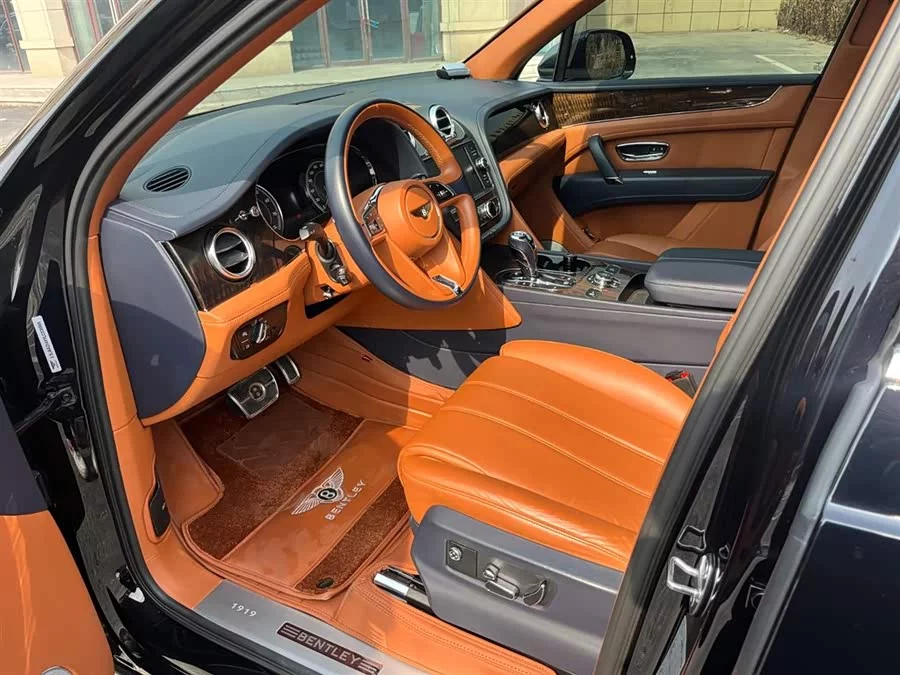 Bentley Bentayga