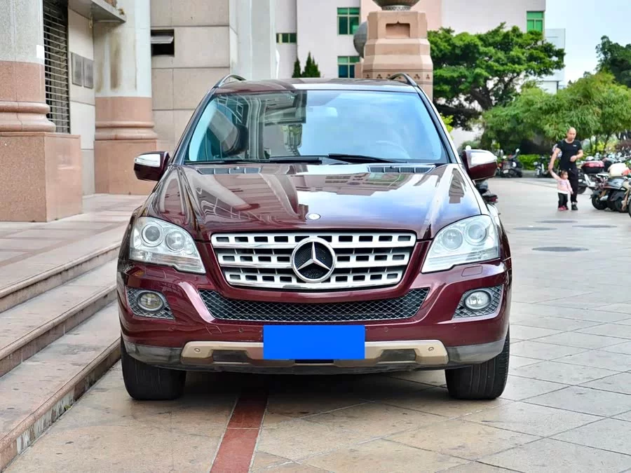 Mercedes Benz M-Class