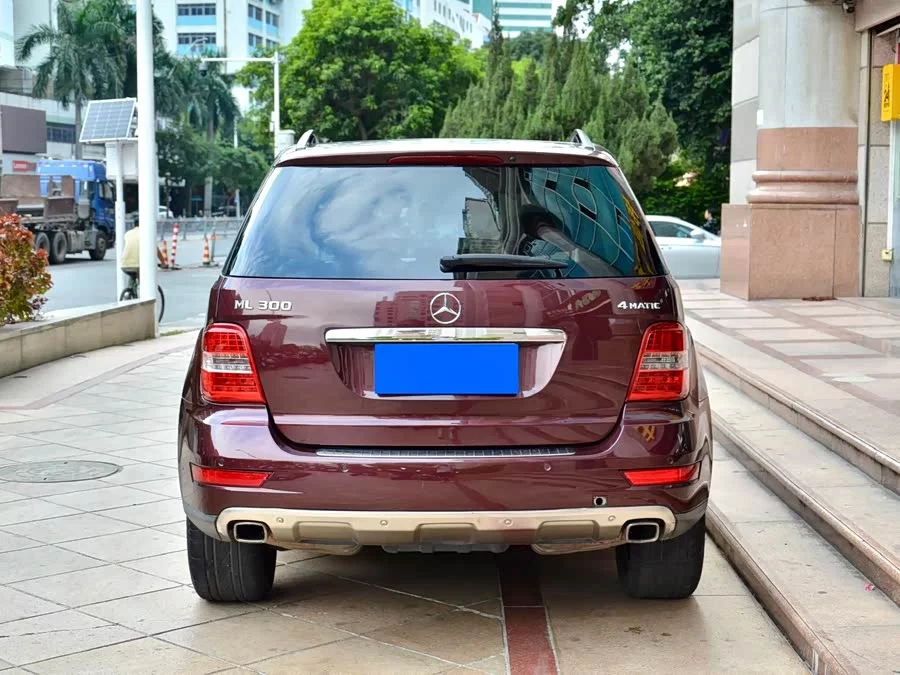 Mercedes Benz M-Class