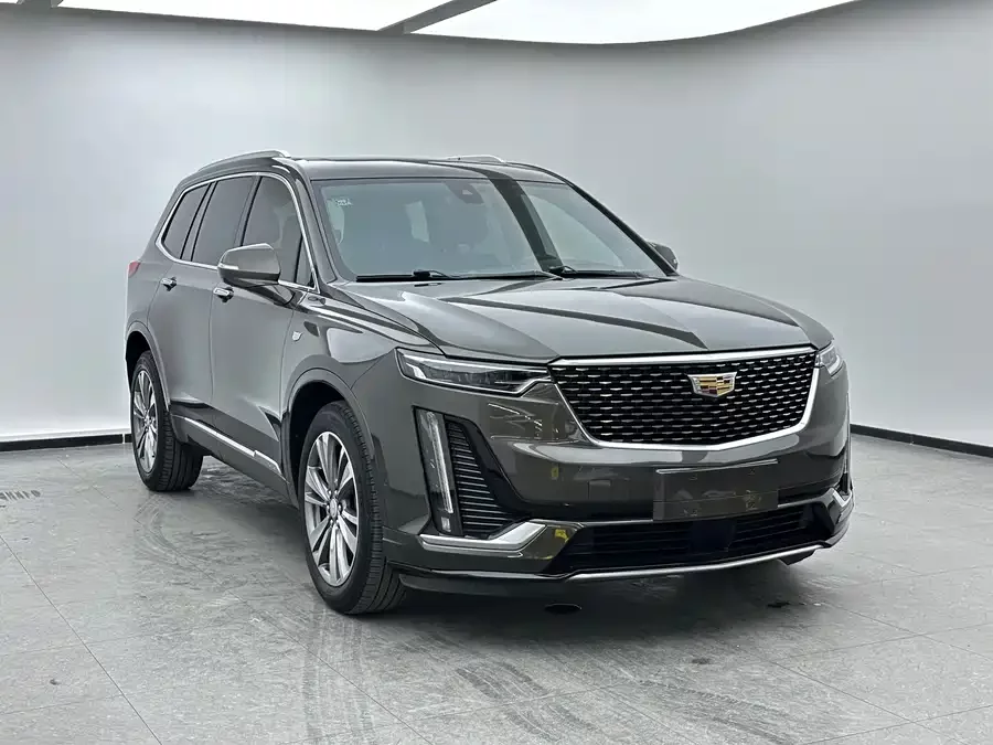 Cadillac XT6