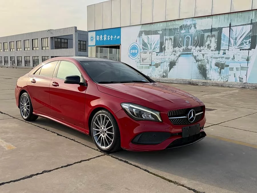 Mercedes-Benz CLA