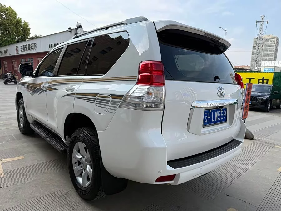 Toyota Prado