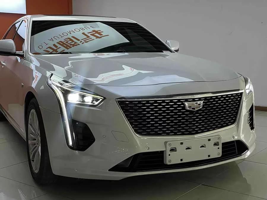 Cadillac CT6