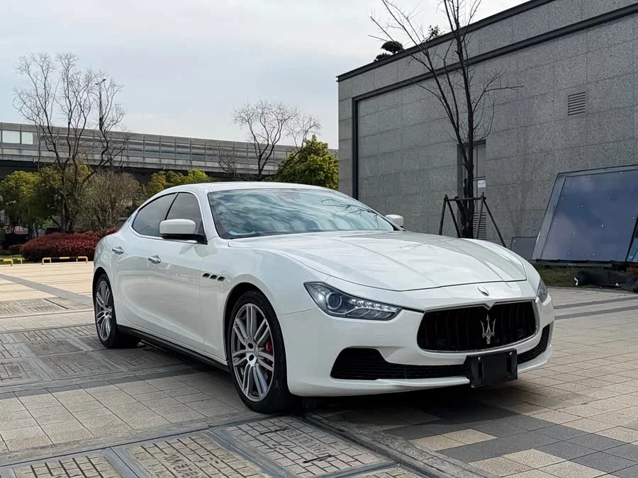 Maserati Ghibli