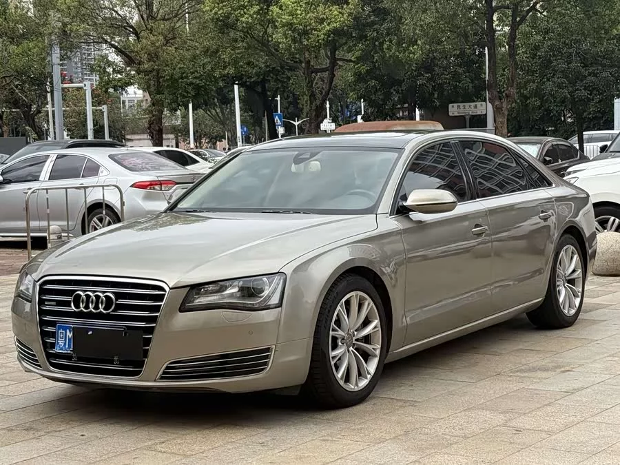 Audi A8