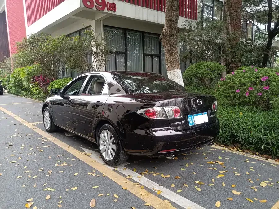 Mazda 6