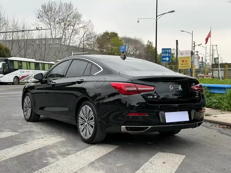 Hongqi H5