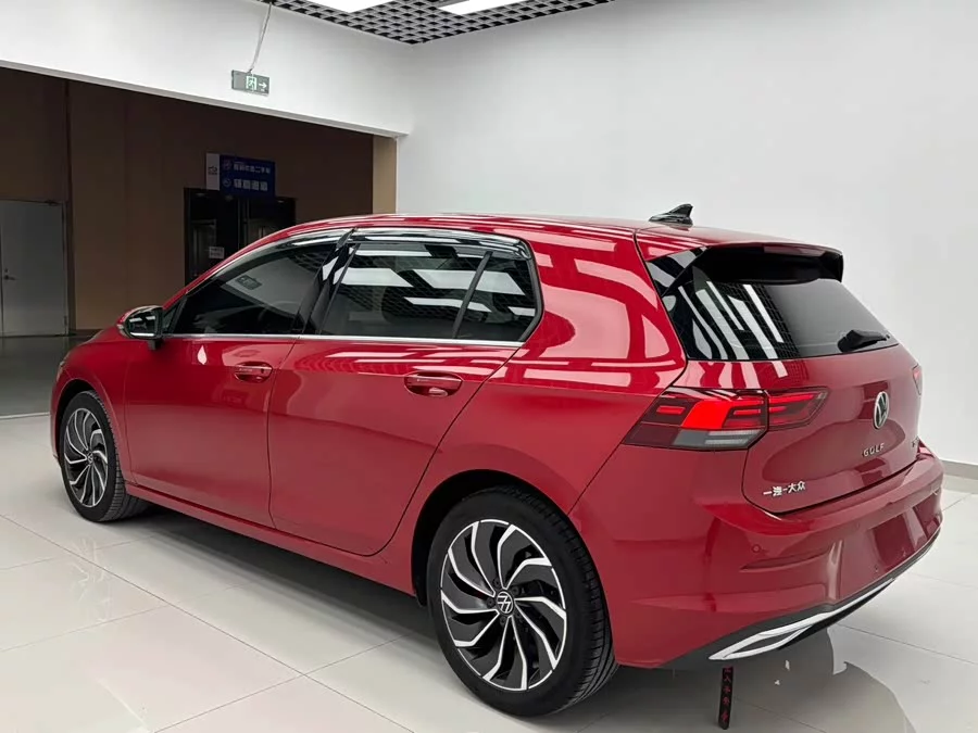 Volkswagen golf
