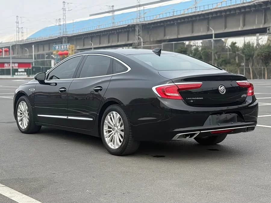 Buick LaCrosse