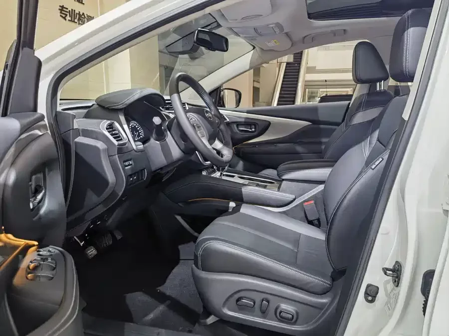 Nissan Loulan