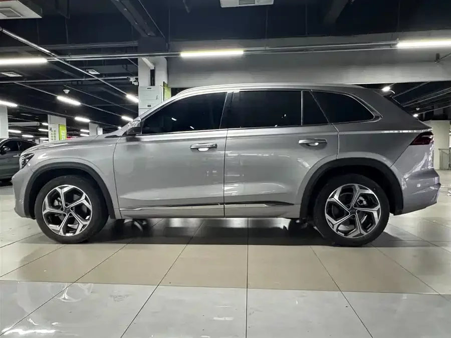Geely Xingyue L