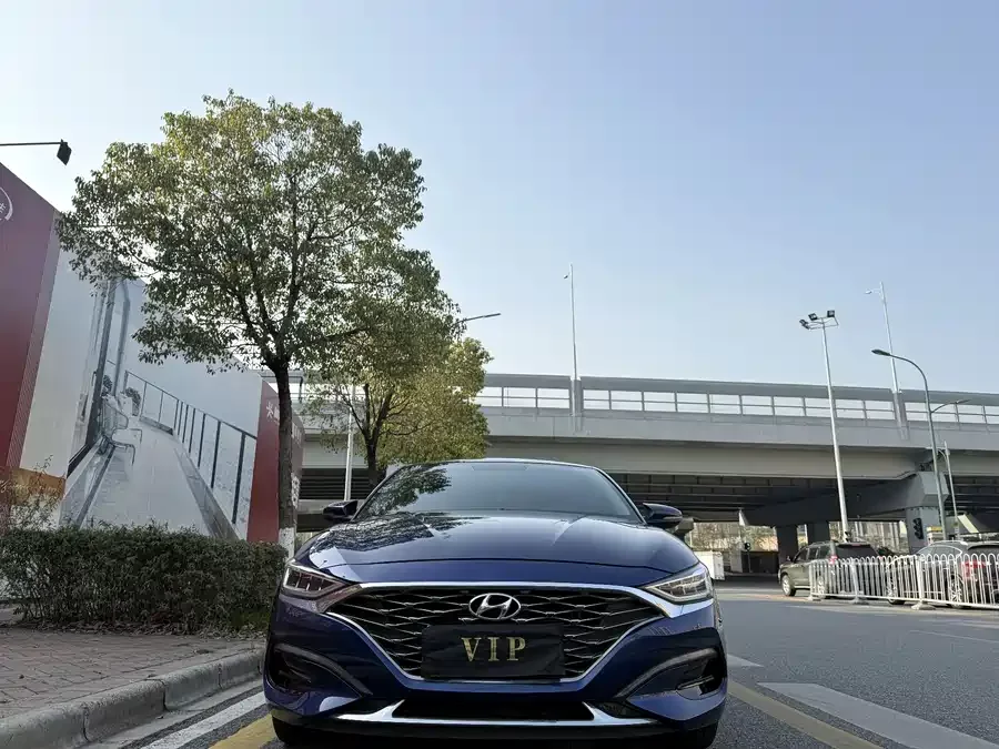 Hyundai Festa