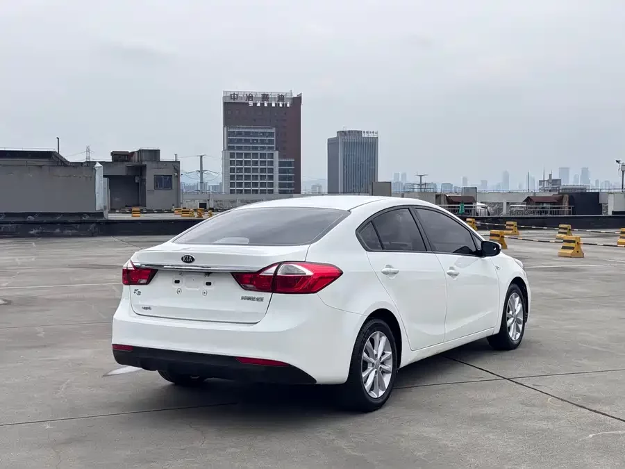 Kia K3