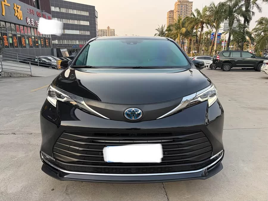 Toyota SIENNA
