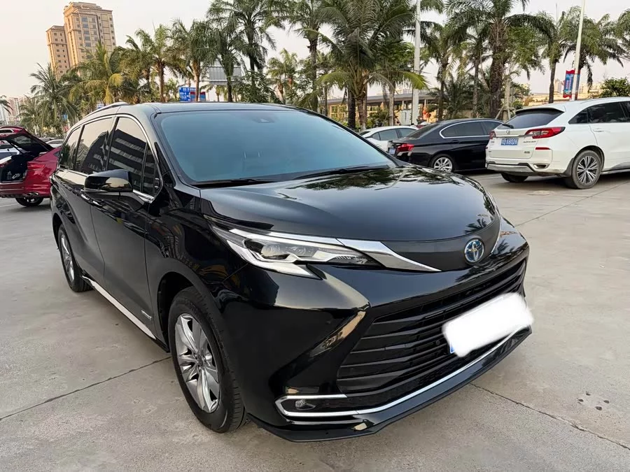 Toyota SIENNA