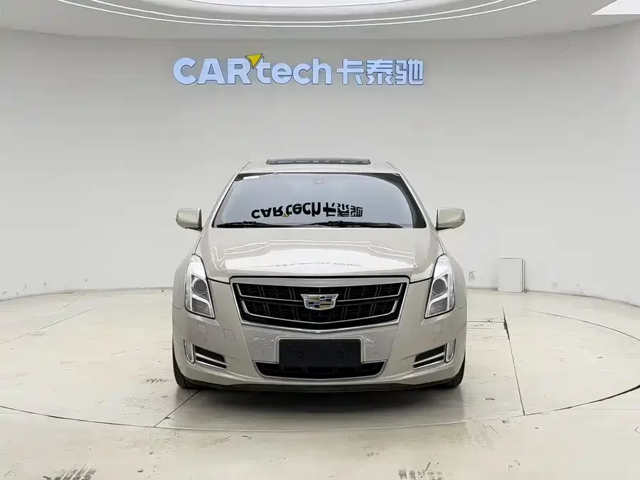 Cadillac XTS