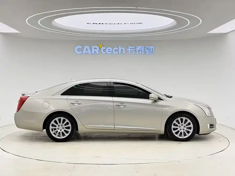 Cadillac XTS