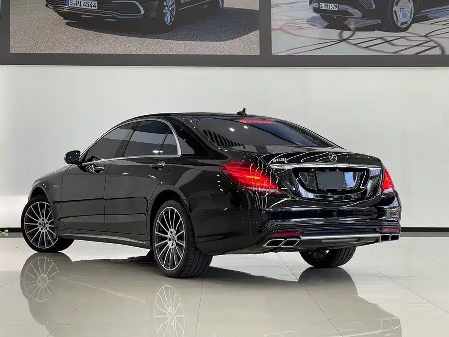 Mercedes Benz S-Class AMG