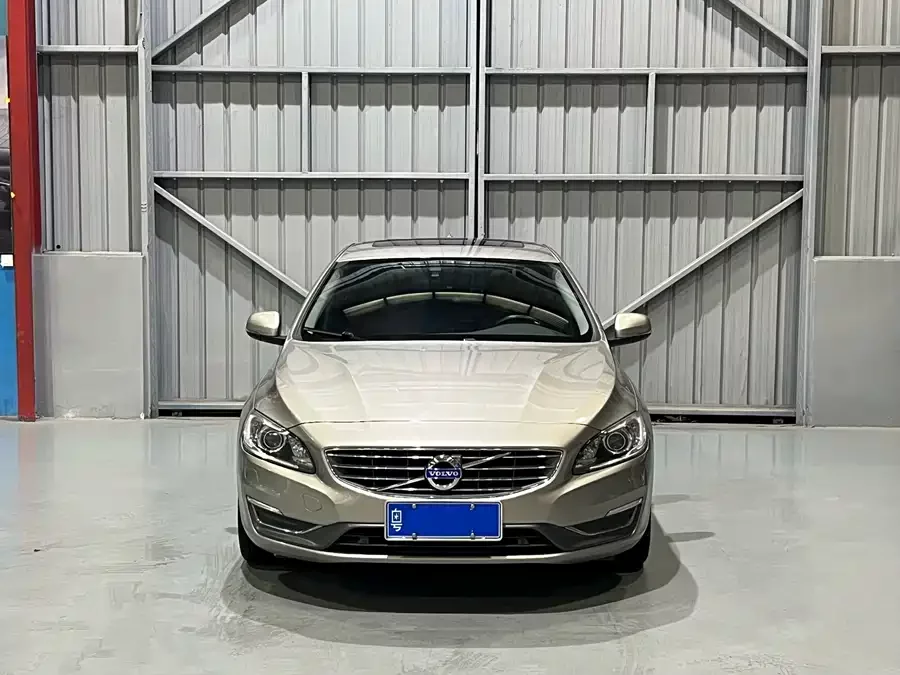 Volvo S60