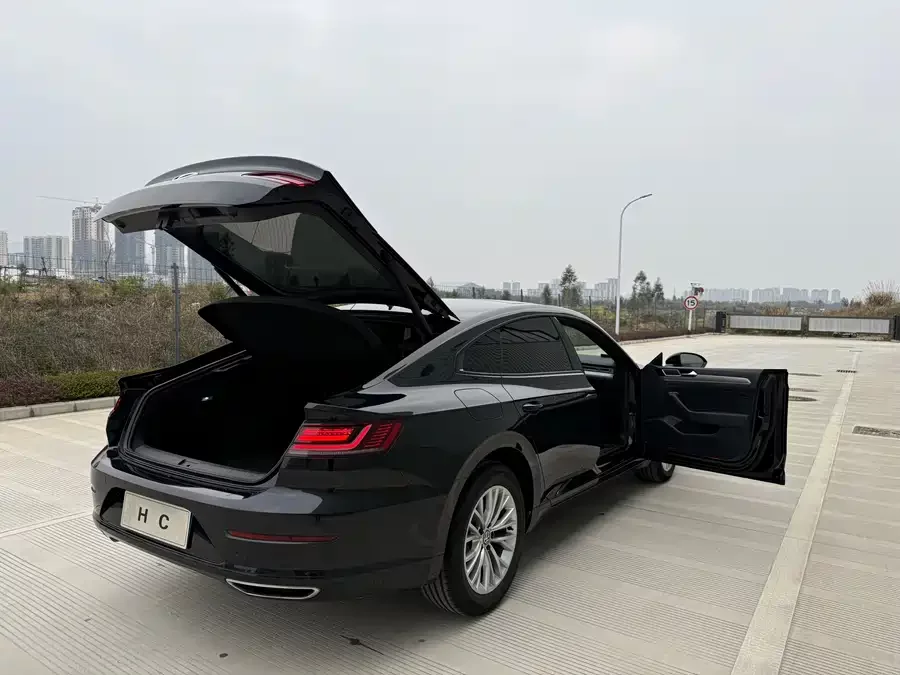 Volkswagen FAW- CC