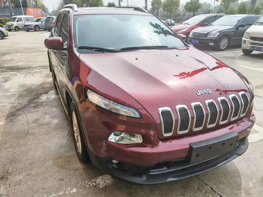 Jeep Cherokee