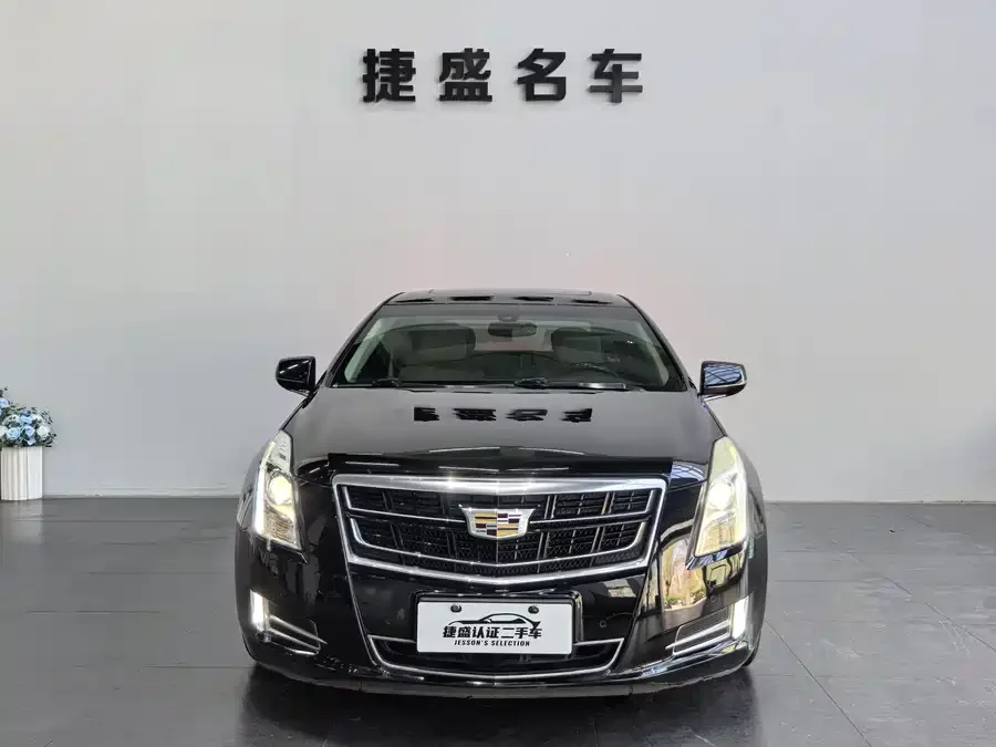 Cadillac XTS