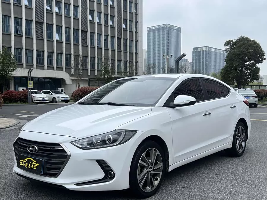 Hyundai elantra