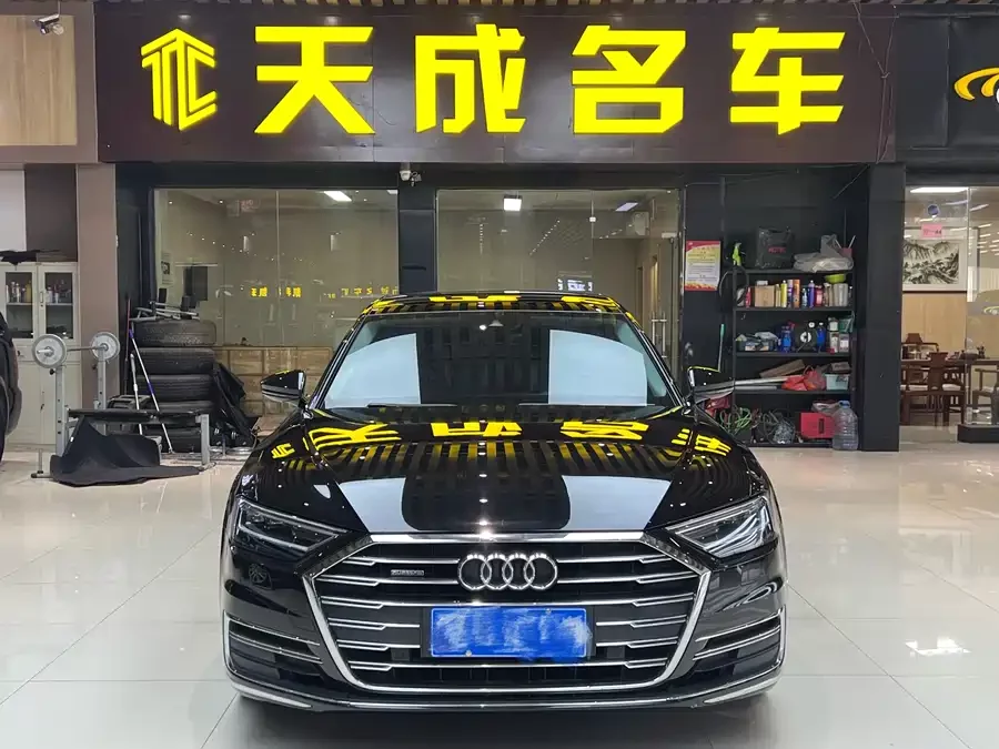 Audi A8