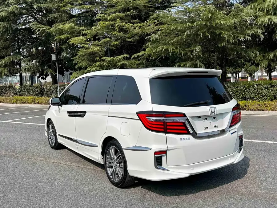 Honda Elysion