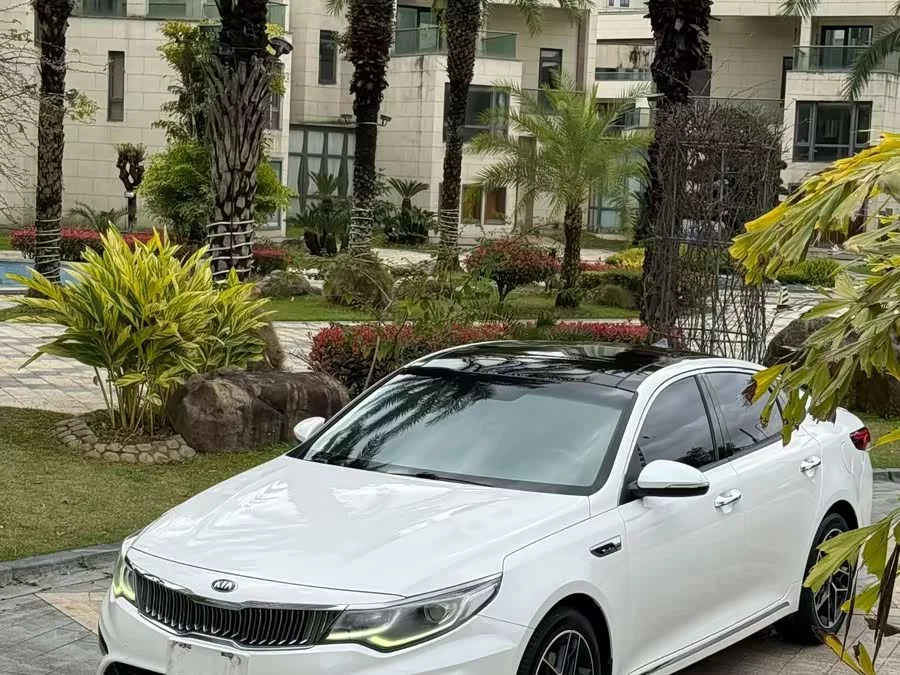 Kia K5