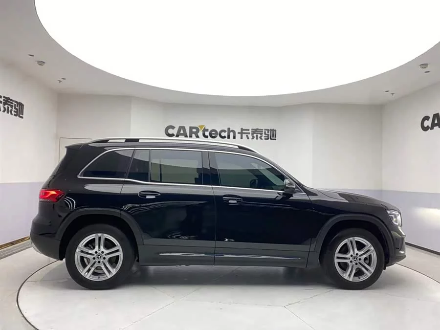 Mercedes Benz GLB