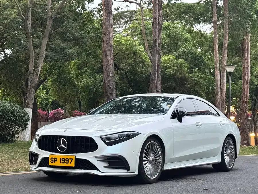 Mercedes Benz CLS