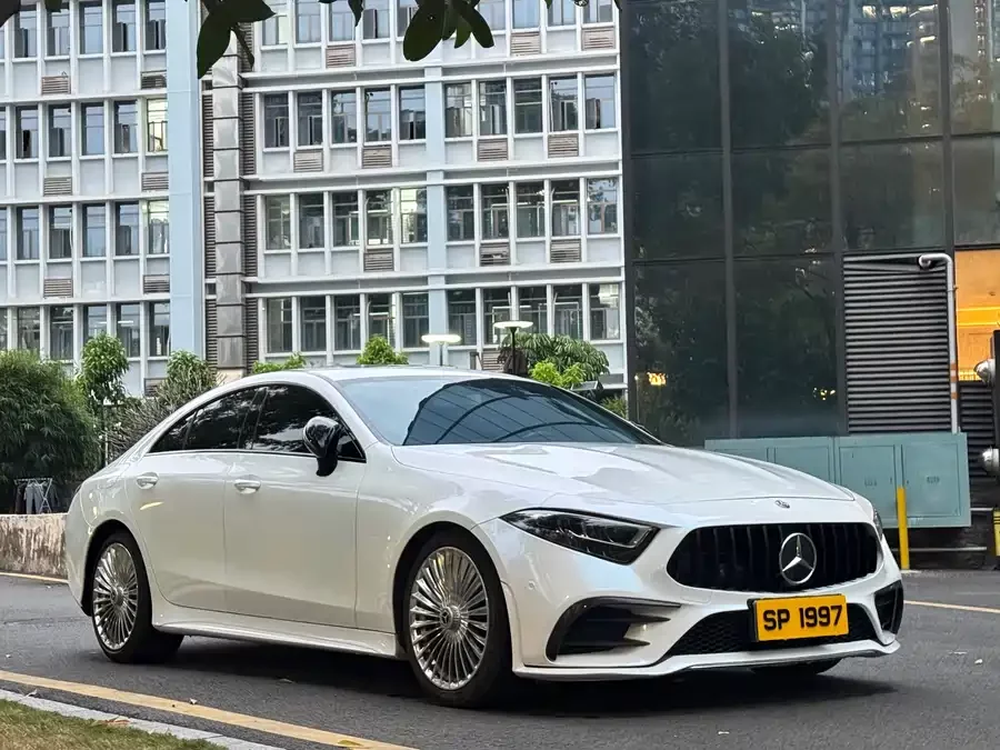 Mercedes Benz CLS