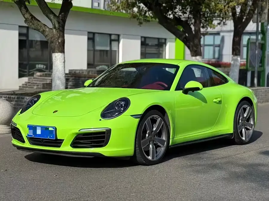 Porsche 911