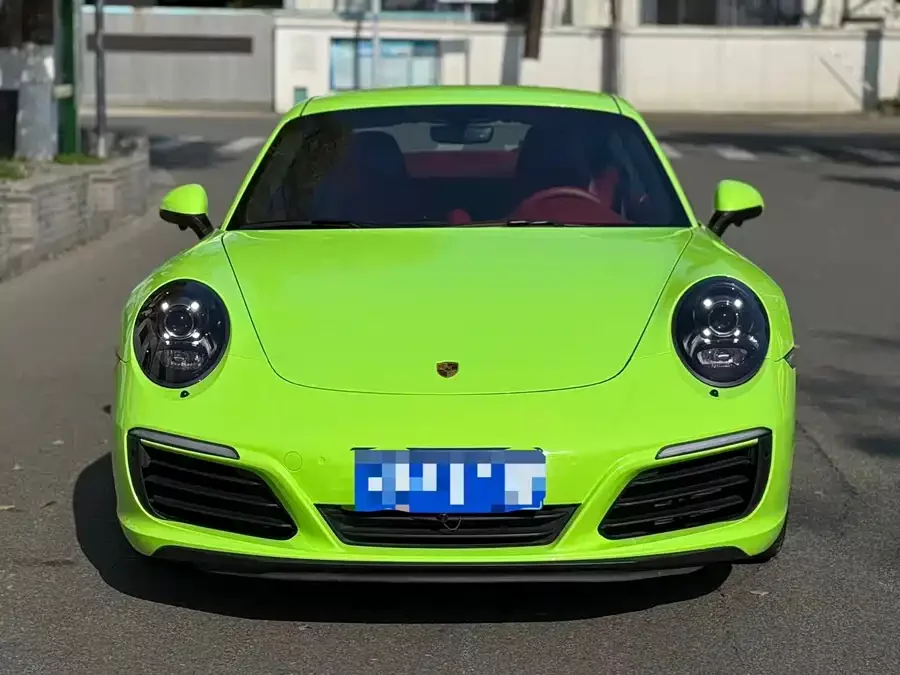 Porsche 911