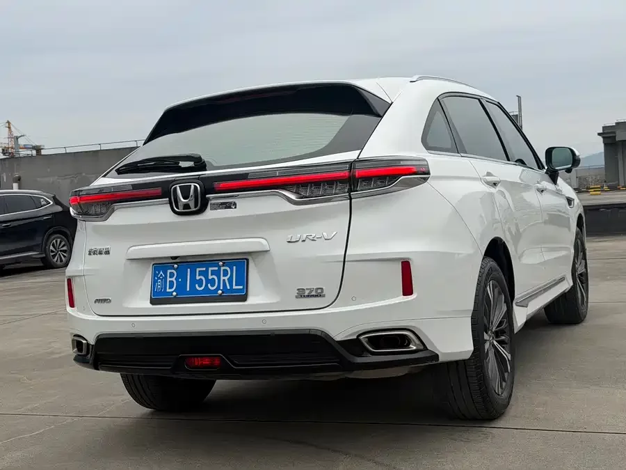 Honda UR-V
