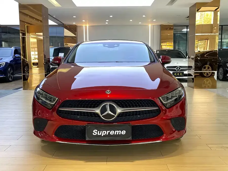 Mercedes Benz CLS
