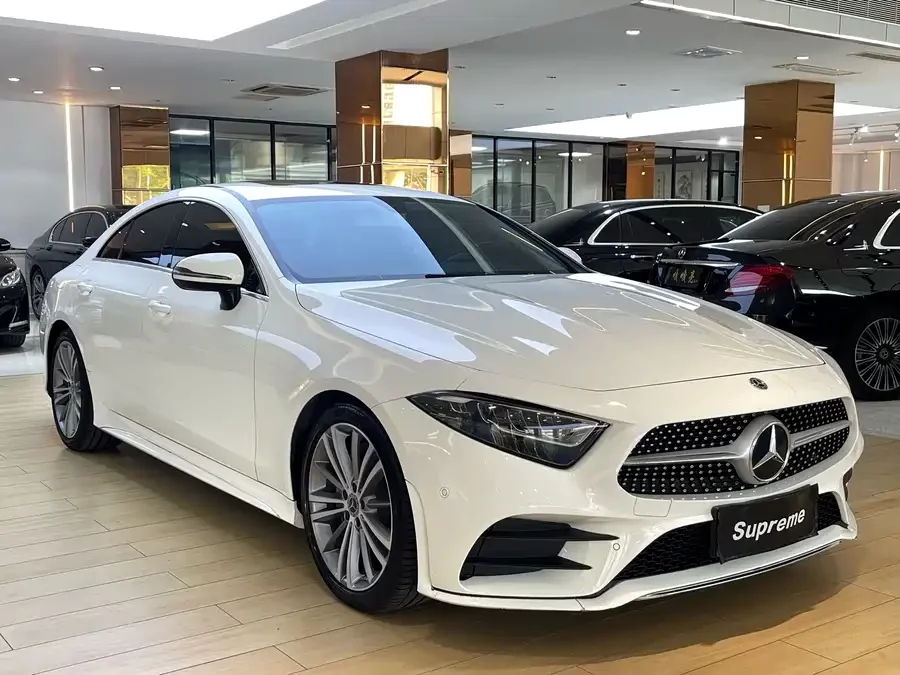 Mercedes Benz CLS
