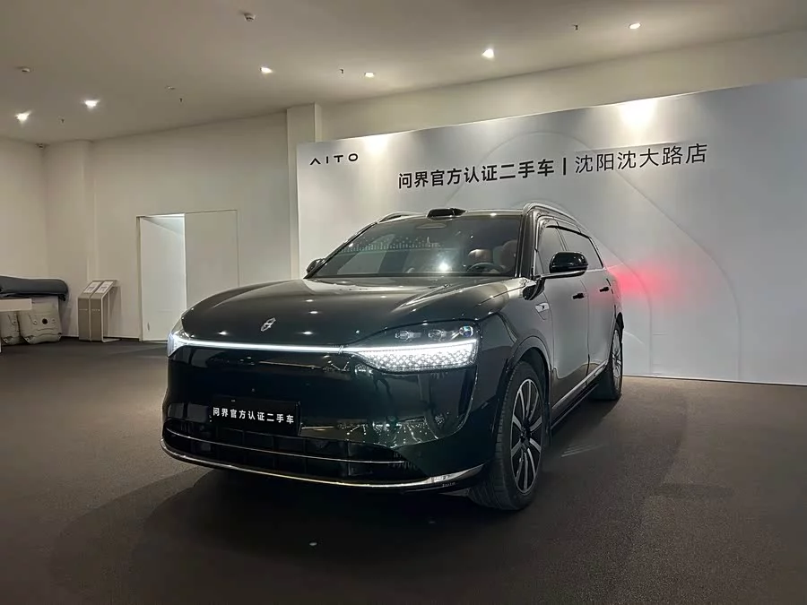 AITO Wenjie M9
