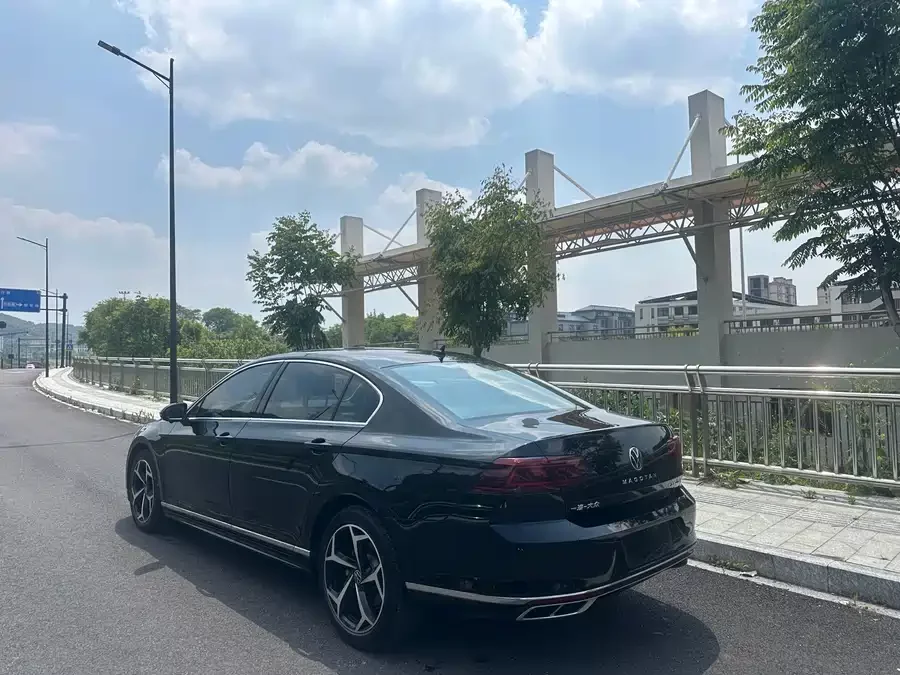 Volkswagen Magotan