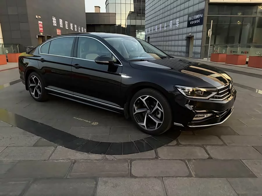 Volkswagen Magotan
