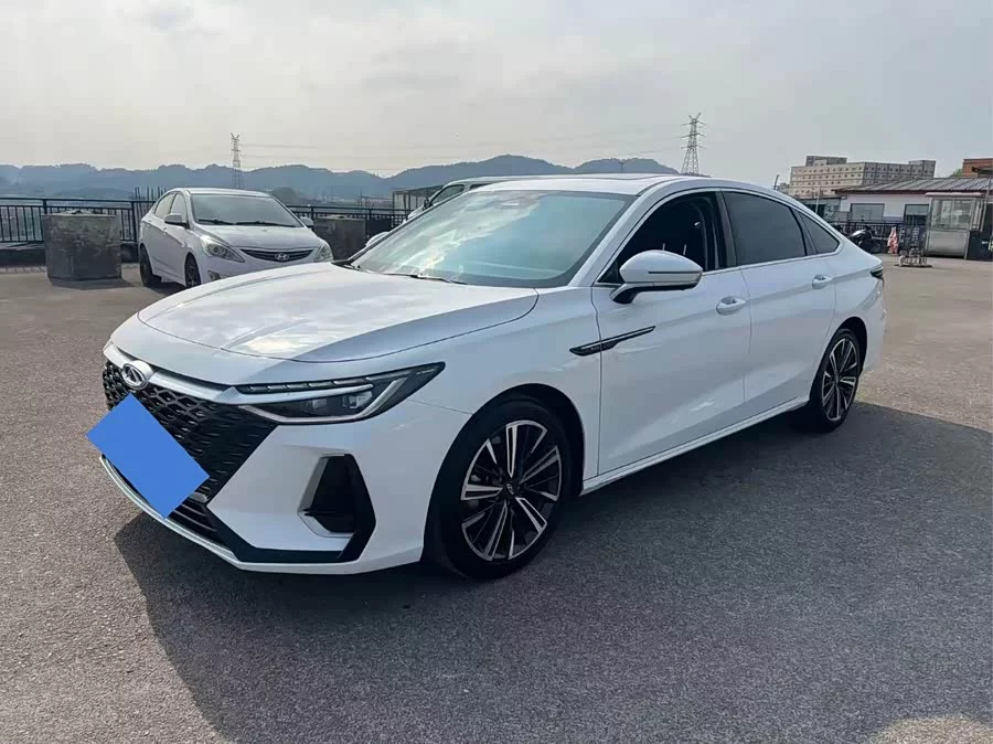 Chery Arrizo 8