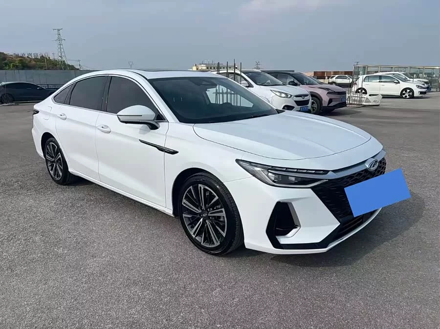 Chery Arrizo 8