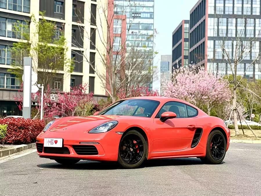 Porsche 718