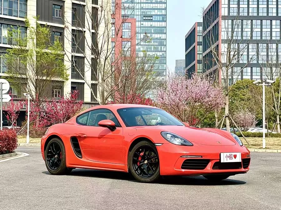 Porsche 718