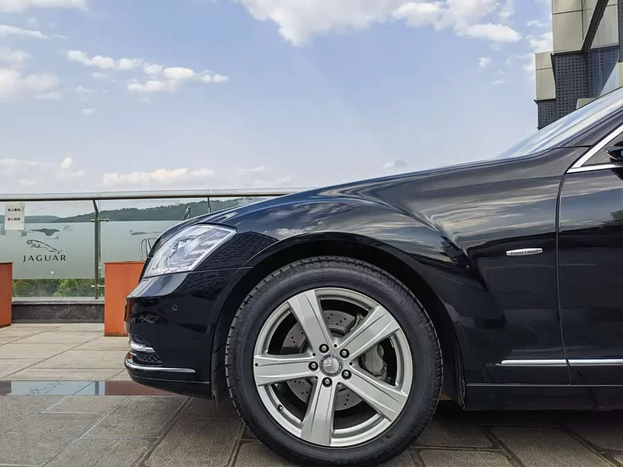 Mercedes Benz S class