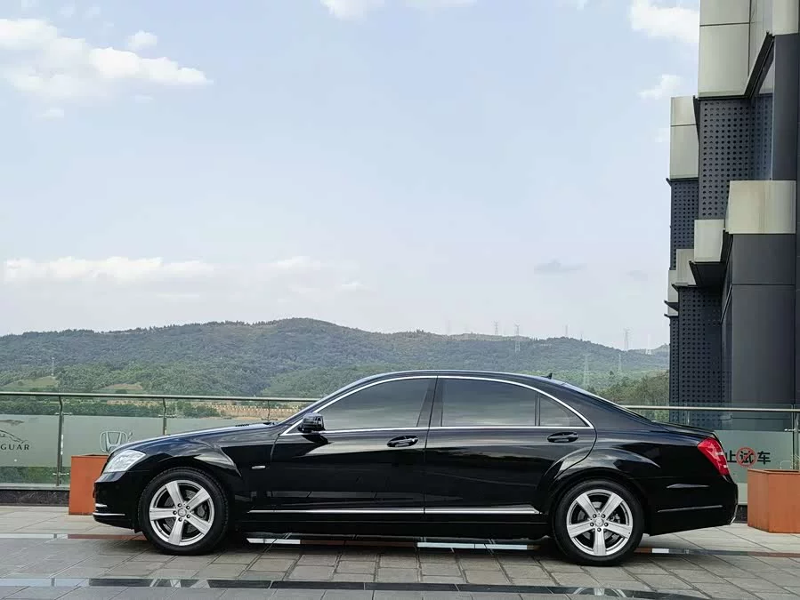 Mercedes Benz S class