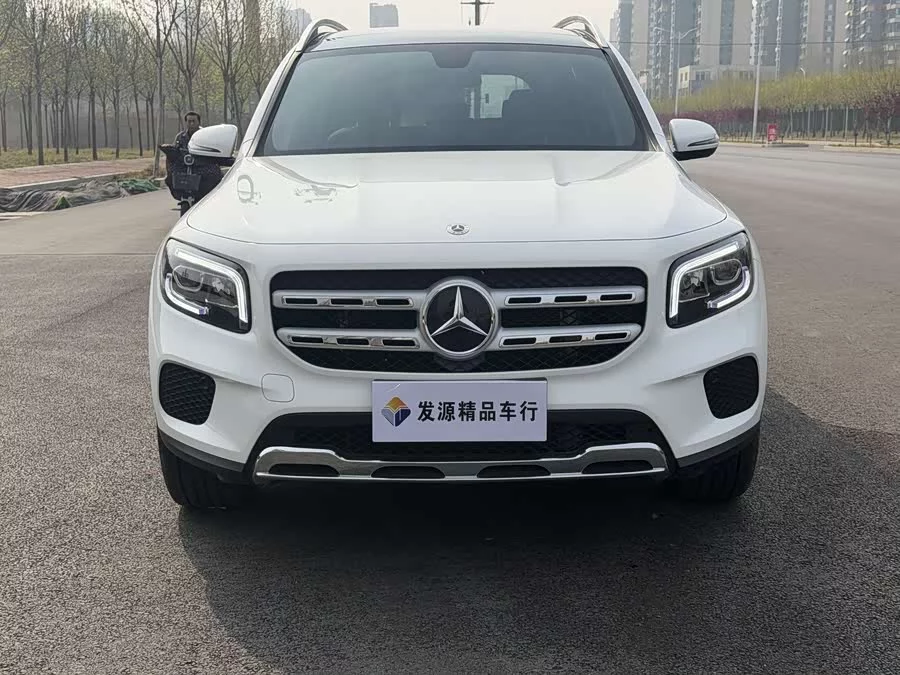 Mercedes Benz GLB
