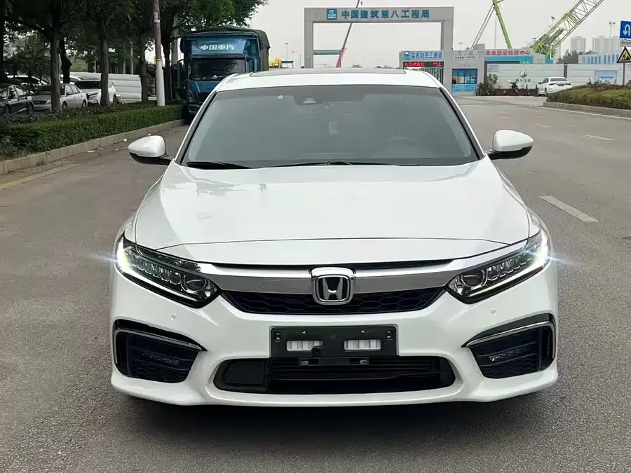 Honda Inspire