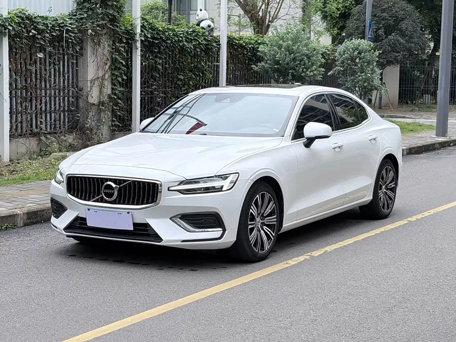 Volvo S60